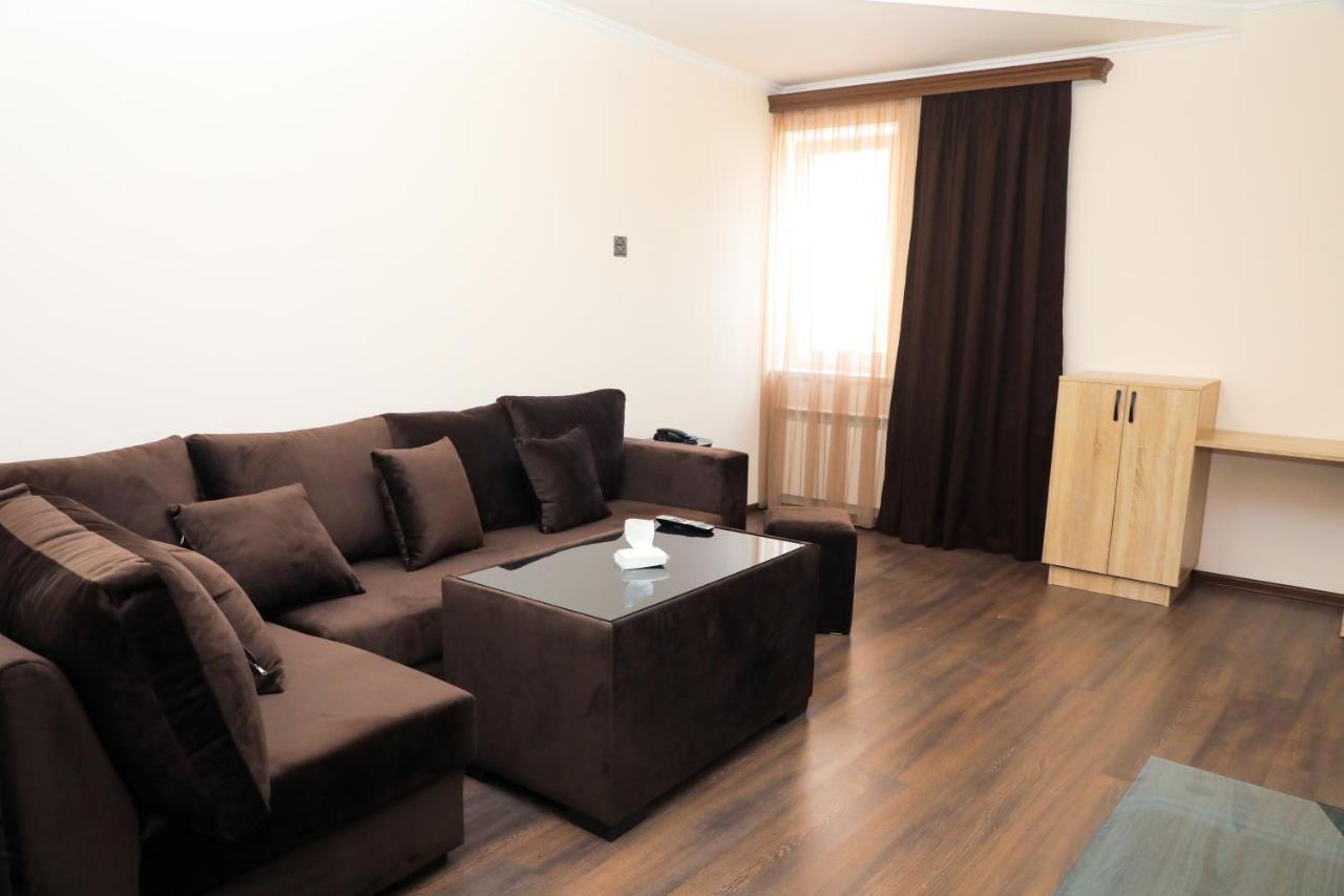 Aragast Hotel & Brewery Sewan Zewnętrze zdjęcie